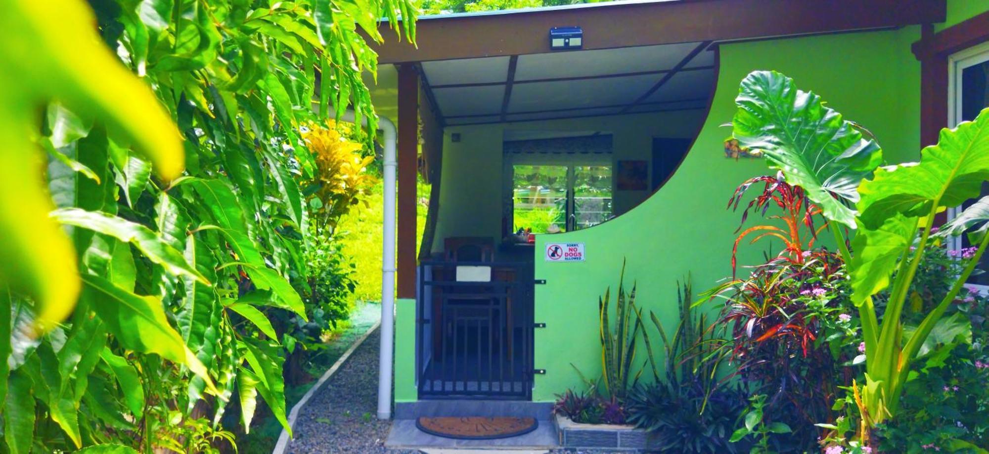 Dan Zoranz Self Catering Guest House Isola di Isola di La Digue Esterno foto