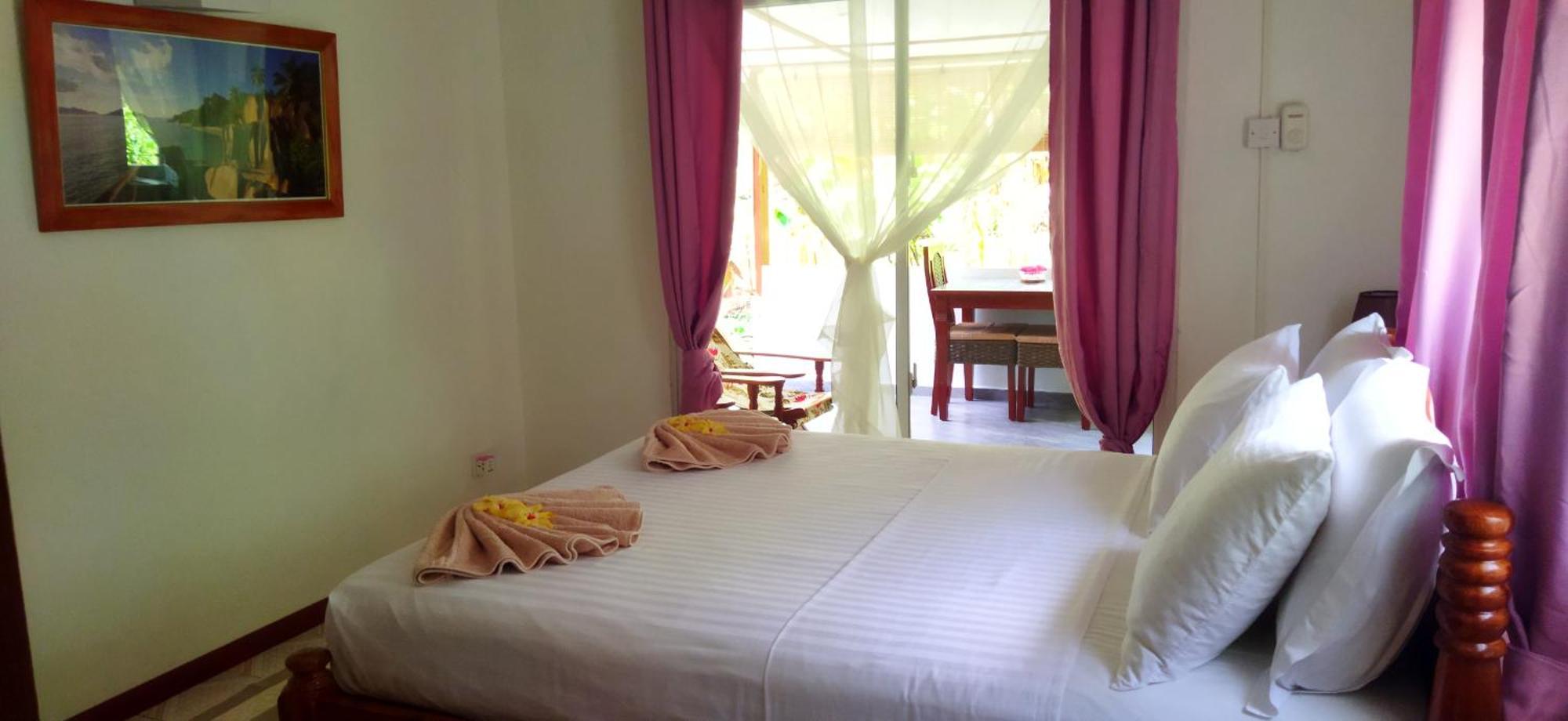 Dan Zoranz Self Catering Guest House Isola di Isola di La Digue Esterno foto